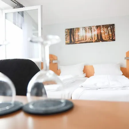 & Wagner Hotel