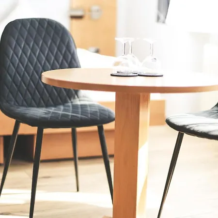 & Wagner 2* アイヒャッハ