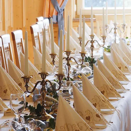 & Wagner 2* آيشاخ