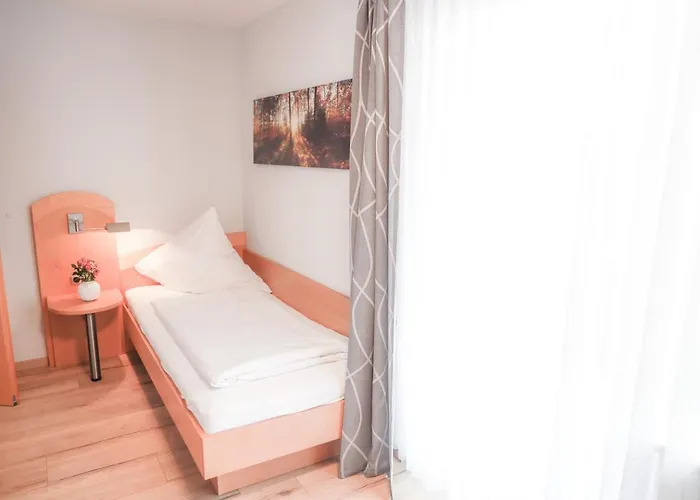 & Wagner Hotel